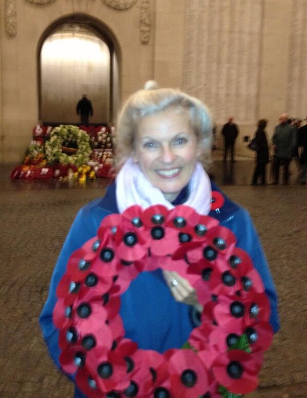 ChrisMcBeath's tweet photo. About to lay Remembrance wreath at Ypre's Menin Gate http://t.co/JRHgzYvC1N