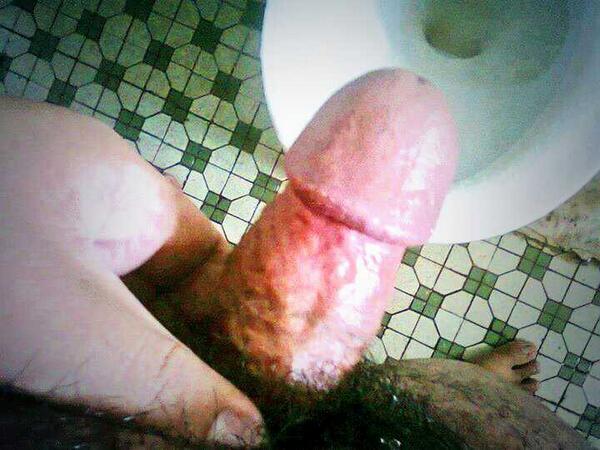 chubbyplu's tweet photo. .morning :) Batang stim...
#teamgay #bisex #cockdaily http://t.co/FDqnxFTiDj