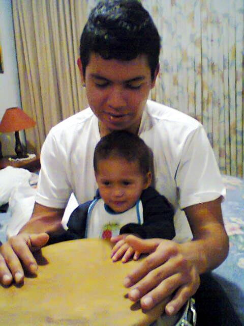 Mari12andre's tweet photo. Los amo ♥ http://t.co/ZGzNcTEW3A