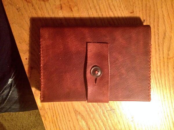 Discipleleather's tweet image. Book cover! Although it isn't for sale,
I might make more. #leathercraft #leatherwork #leathercover #handmade #etsy