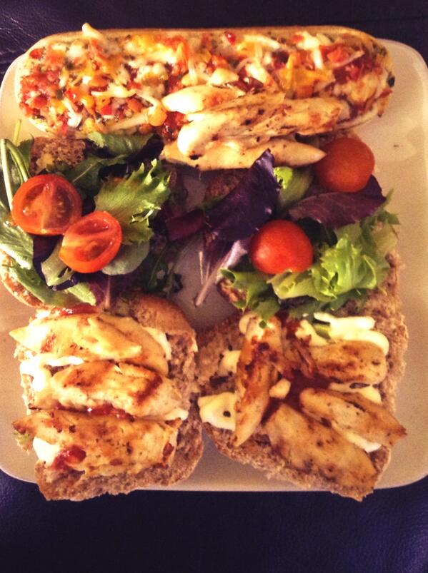 Daniellefogs's tweet image. My healthy dinner #yummmm