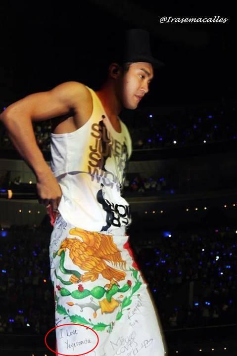 imsodamnspecial's tweet image. POR FAVOR DIGANME QUE ES MENTIRA QUE AHI DICE "I LOVE YEYECONDA", DIGANME QUE ES MENTIRA -se pega un tiro-
-