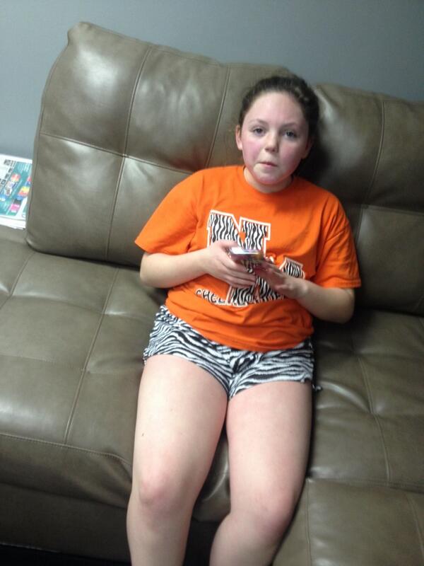 alecjones06's tweet image. After crossfit #toocutetofunction @dunnmacie