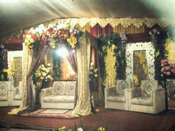 mimi_sadam's tweet photo. Rasanya kyk nano nano pas duduk d kursi ini..hehehee http://t.co/TQ2LcOGe4h