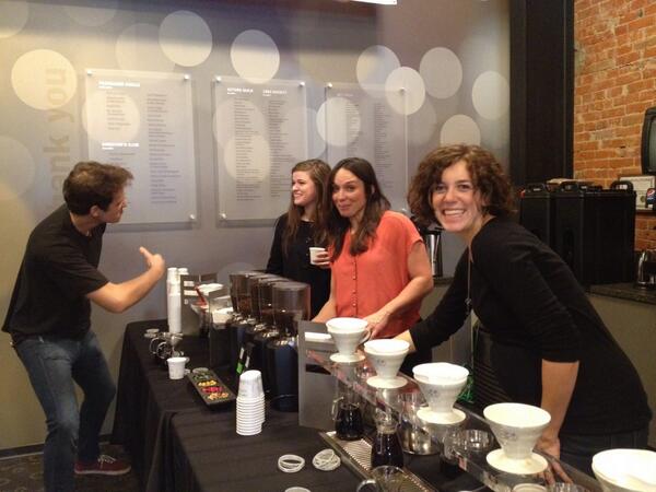 onyxcoffeebar's tweet image. 220 cups under 1hr @tedxbellingham @sarahdooley @catalystcup Angela Kjirsten @LSCoffeehouse serving @madcap
