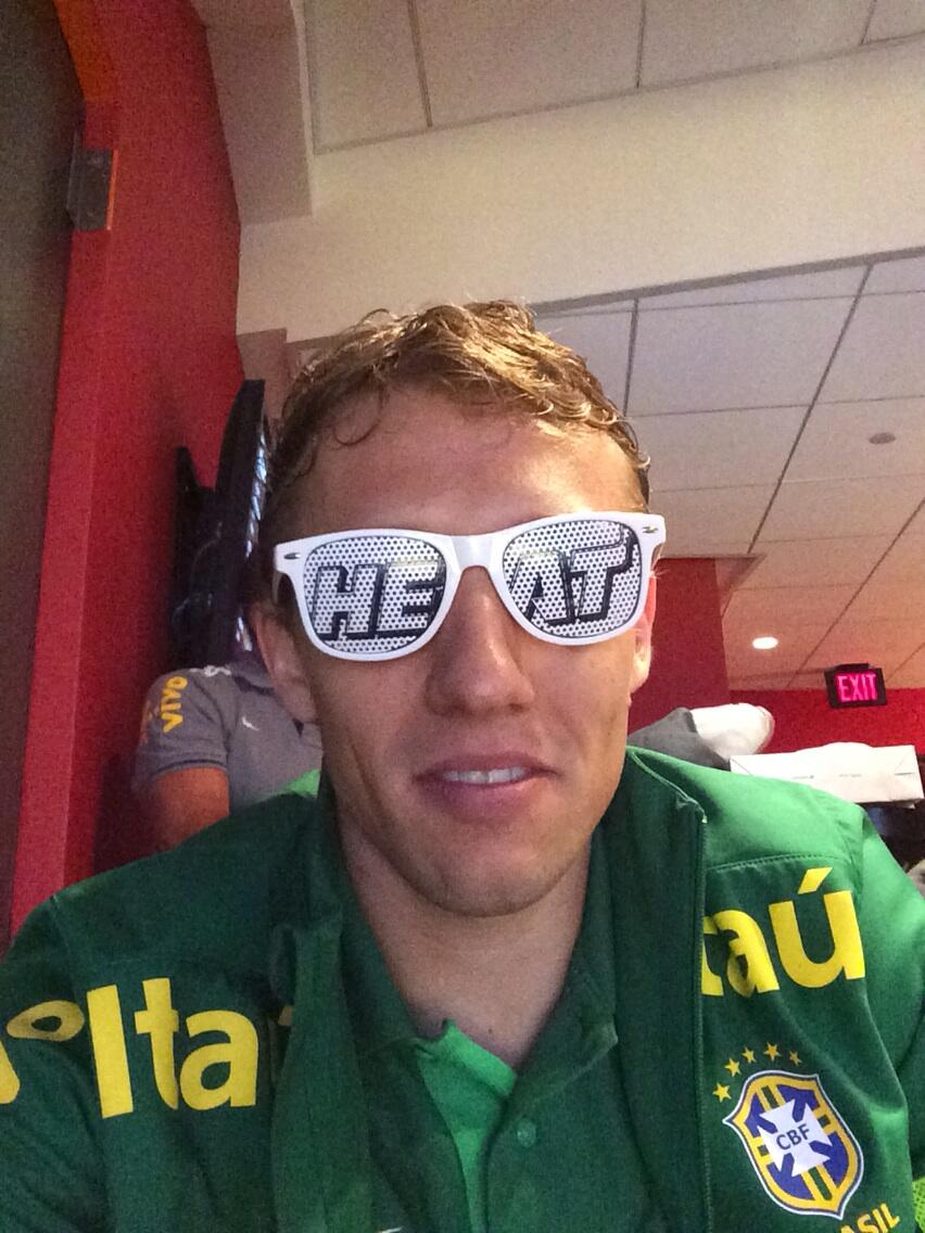 BY6rC6VCAAEr74U.jpg:large