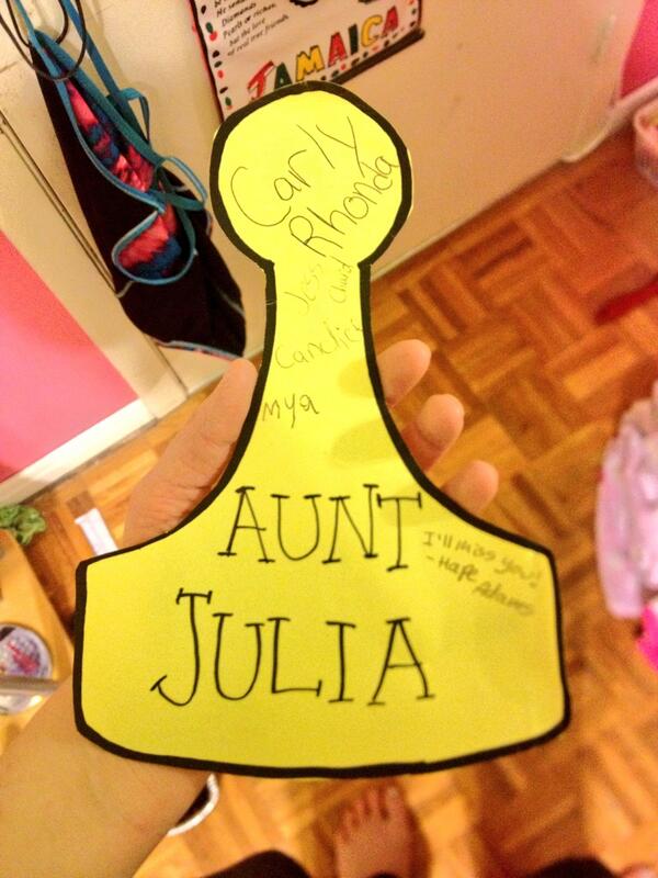julia_ehrt's tweet photo. Came across this as I was cleaning my room. I miss my campers 😩 #campcounsellorproblems http://t.co/iEdLn86Vpy
