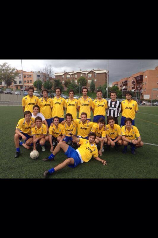 fashcoco's tweet image. Spain buyer buy me football jersey !