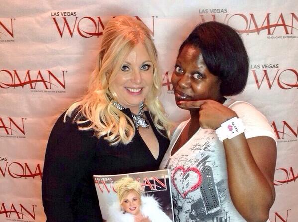 _Just_KIM's tweet photo. @LasVegasWoman thanks for a great night! I got great pics with @OfficialAlBSure @KatyCappella AND Donna Curry 😊 http://t.co/SyRlJUCvWi