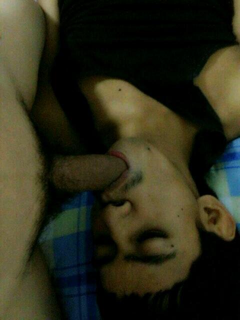 PesonaMaskulin's tweet photo. Anjrit Ngeunah yeuh RT @rendezvousxx: Sedot teruuusss RT "@mikemozy: "@asep_asepsujana: Sedot terus mas sampe crot http://t.co/j1jCz7d81Q""