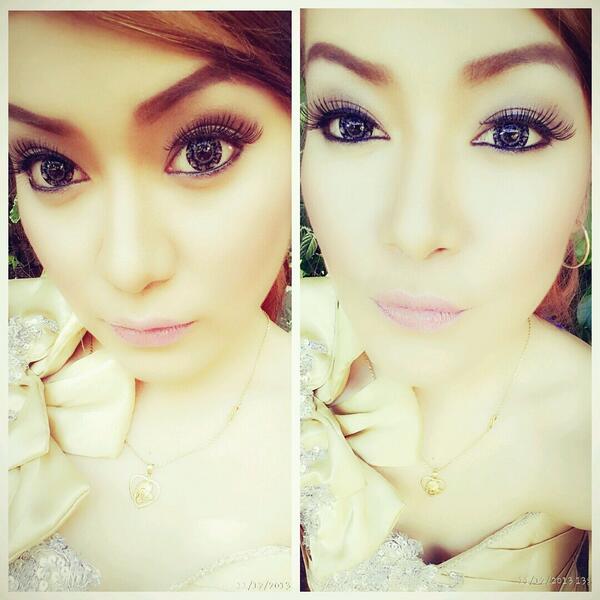 AntzAWS's tweet photo. Manis ya *seduh teh* RT @queenmotchi: http://t.co/LDpX4HXlGa