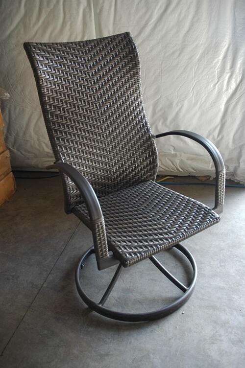 Aluminum Chairs and Stool homefurnitureandpatio.com/patio-furnitur… #aluminumchair #aluminumlawnchair #outdoorstool