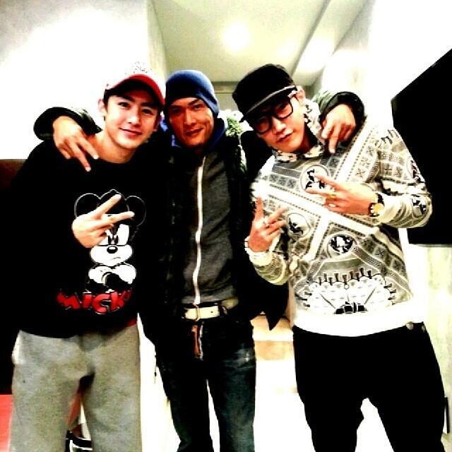 BY8oD26CMAI-FOH.jpg:large