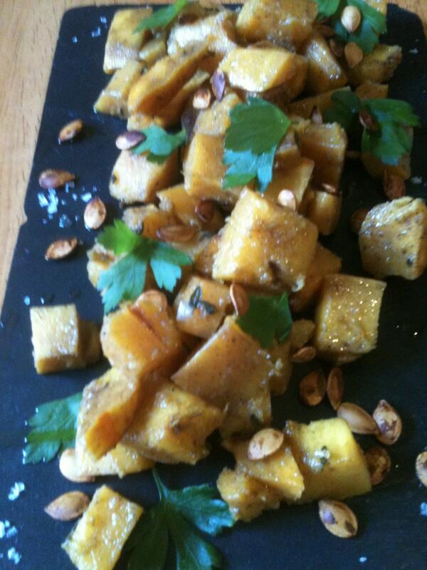 lemcatering's tweet photo. Smells of spice &amp; all things nice as I prep buffet for @BrightonScience. Here's my spiced festival squash http://t.co/I6pEds8ajP