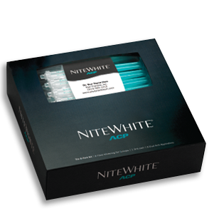 ApplegateFamDen's tweet photo. Teeth whitening is a great Christmas gift for your loved ones.  Call us today for more information! http://t.co/l84H0oM9kG