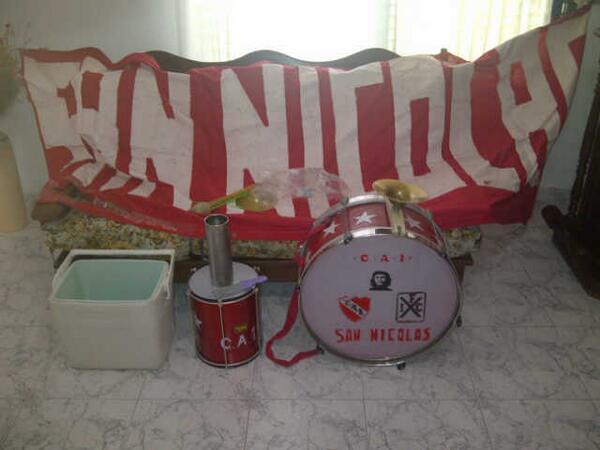 GabrielMilitoSN's tweet photo. Hoy juega INDEPENDIENTE. Sobra el mundo. La Gabriel Milito presente. Como siempre. De fiesta. http://t.co/fxiiA9bsa5