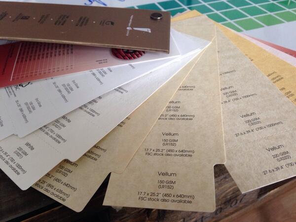 lookerspaces's tweet image. К нам приехали образцы очень крутой бумаги!