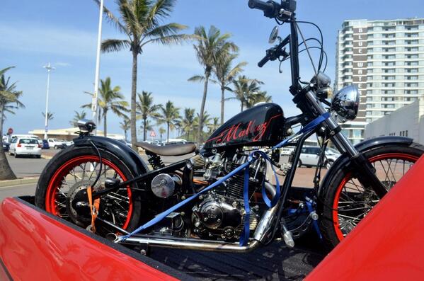 Mallaz Customs tweet media