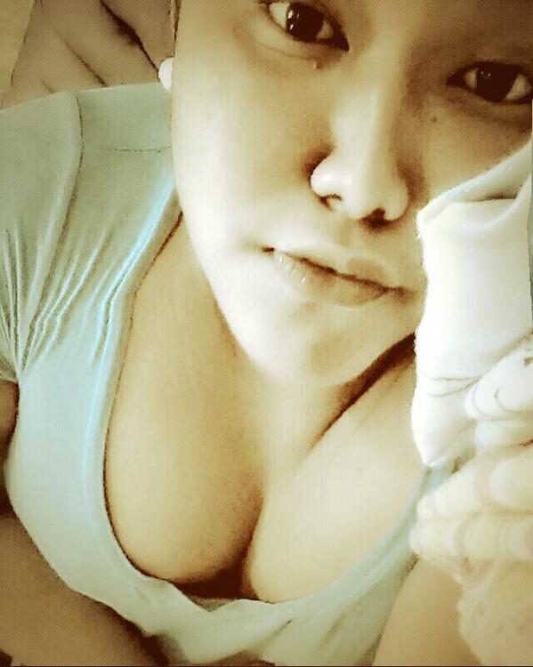 AlceeLumin's tweet photo. Moment of truth!!! I hate my nose!!! Lels!!! http://t.co/bn7Pl2voe9