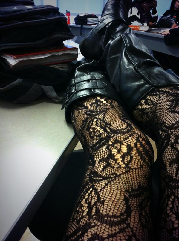 This_Bitch_Madi's tweet image. My tights and boots the other day&amp;gt;&amp;gt;&amp;gt;&amp;gt;&amp;gt;&amp;gt;&amp;gt; #lovethem #coolpattern