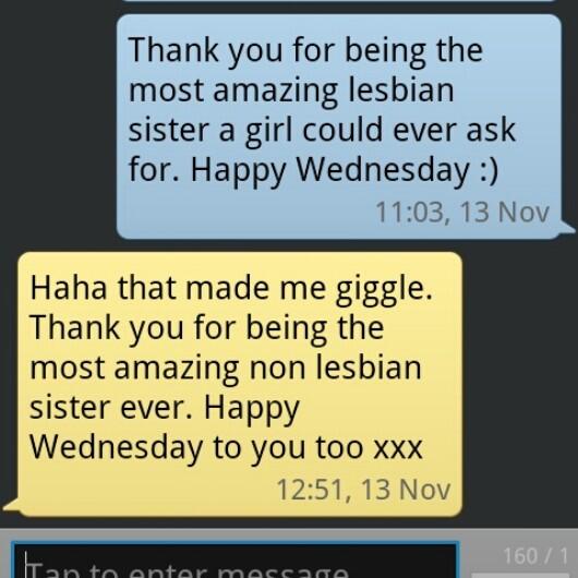 rickygervais's tweet photo. “@beckymilburn_: Long distance sisterhood.  #TeamKindnessUK @RachelMilburn89 http://t.co/8VspAXoZEW” < :)