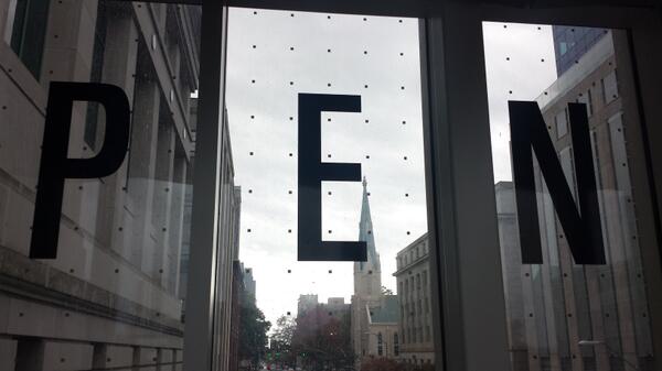 DesignerJerrica's tweet image. &quot;Open&quot; (minus the O). #skywalk #ncmuseumofnaturalscience #applieddesign