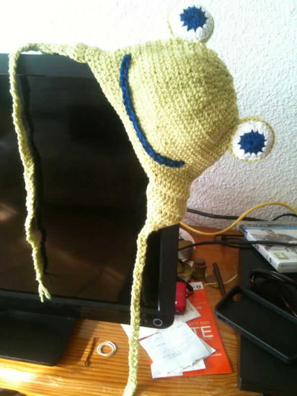 veba84's tweet photo. Petit cadeau pour ma nièce Lucia!
#bonnetlainemerinos #idéescadeaux #crochet http://t.co/NxUHzQZ9n6