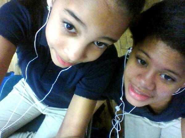 ItzBaby's tweet photo. con mi baby love http://t.co/ADU0ibWTJs
