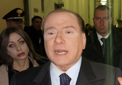 vittoriozucconi's tweet photo. Più che di un chirurgo plastico, questo sembra il lavoro dell'imbalsamatore di Lenin e di Ho Chi Minh. The horror! http://t.co/TcGyhjFswQ