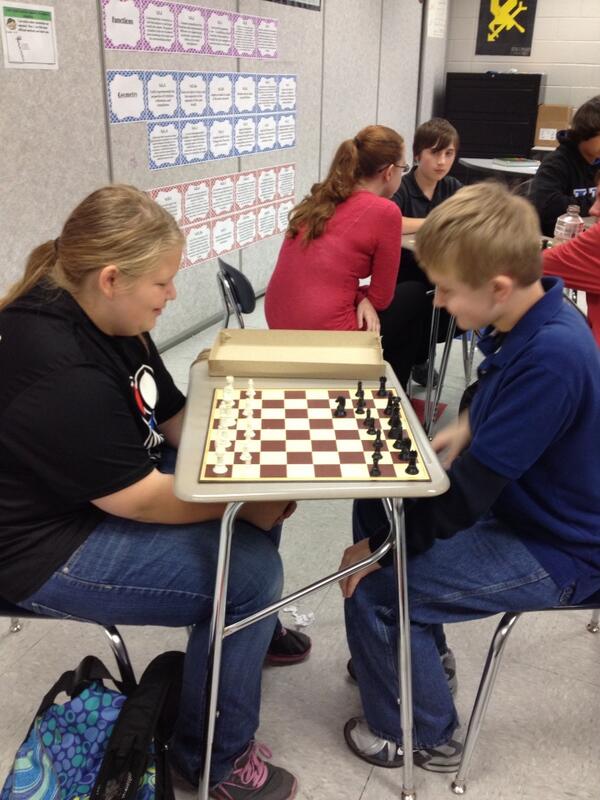 RaidersCMS's tweet image. 8th Grade Chess Club. #learningwhilehavingfun