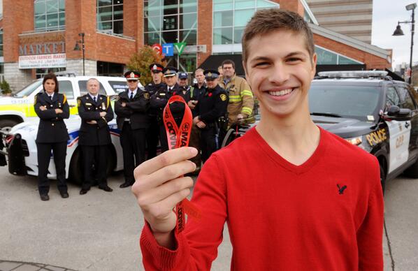 mdmaloneyphoto's tweet image. Local emergency services inc @lpsmediaoffice #LFD #OPP #MLEMS join @MADDldn for #ProjectRedRibbon kick-off @LCNews1