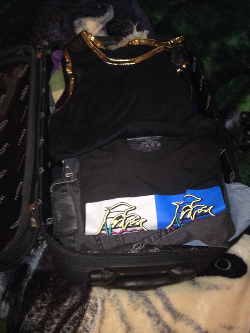 Watch Eric B.'s leaked NSFW photo on TwXstars