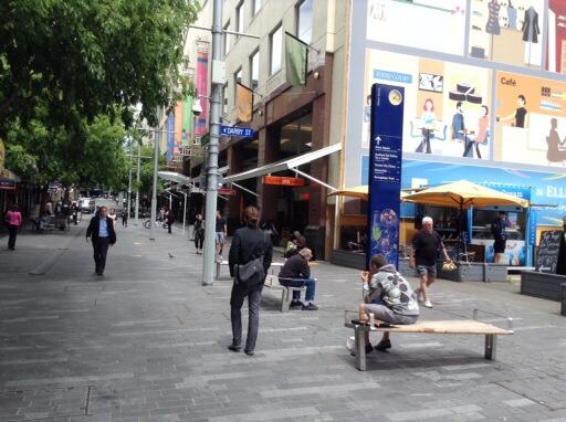 BrentToderian's tweet image. Downtown #Auckland's excellent shared street network is filling out. Cars allowed, but don't dominate.