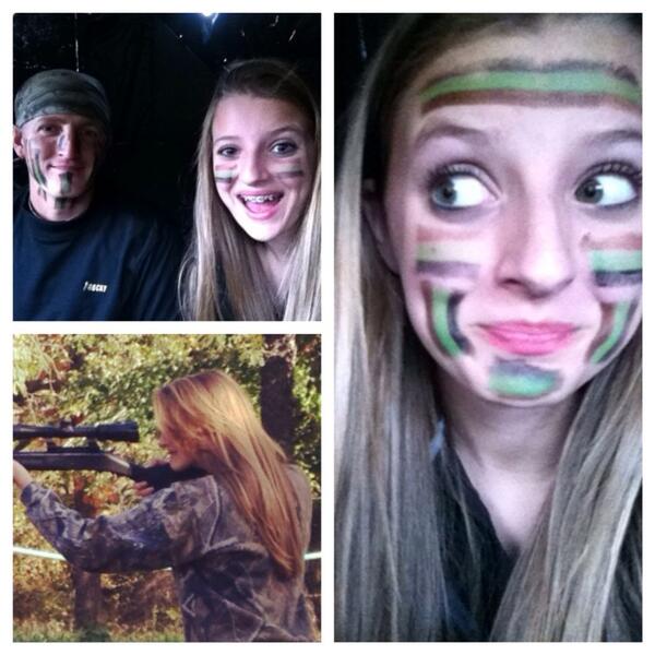 Rachelstlfan's tweet image. Deer woods with her Daddy. Don't mess with my daughter! @amorgan2018 #camocutie