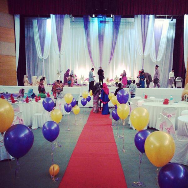 tyykay's tweet image. Meriahhhhhnyaaaaaaaa #HafizahDanSalehin #2Nov2013