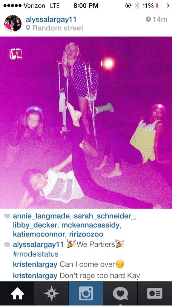 kristenlargay's tweet image. She parties harder than I do #7thgrade #randomstreet