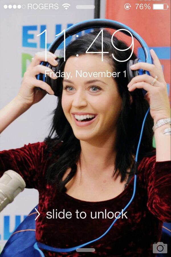 katysnosering_'s tweet photo. @katyshomie_ I updated my phone today you betta be proud homes😜 http://t.co/a38l7Nmigr