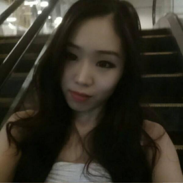 WaveyaOfficial's tweet photo. Ari @WaveyaAri_ http://t.co/pGbQnTbtcr