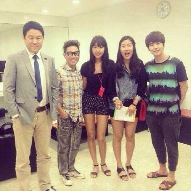 BYCpbyICIAAw9ou.jpg:large