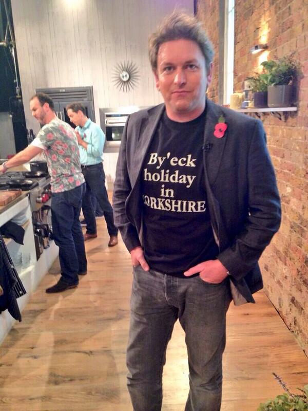 CoreCritical's tweet image. “@Welcome2Yorks: Loving @jamesmartinchef t-shirt on #saturdaykitchen http://t.co/oGpBRaP25z” A proper Yorkshireman! ;-)  #CoreCritical