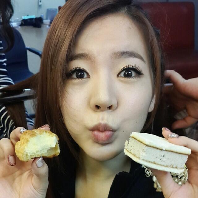 [OTHER][12-12-2013]SELCA MỚI CỦA SUNNY - Page 3 BYDGKmeIcAA0aYA