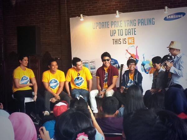 DJourney_band's tweet image. Talkshow for @Samsung_ID #comMEnity with @Anjinggombal and @SwetaKartika