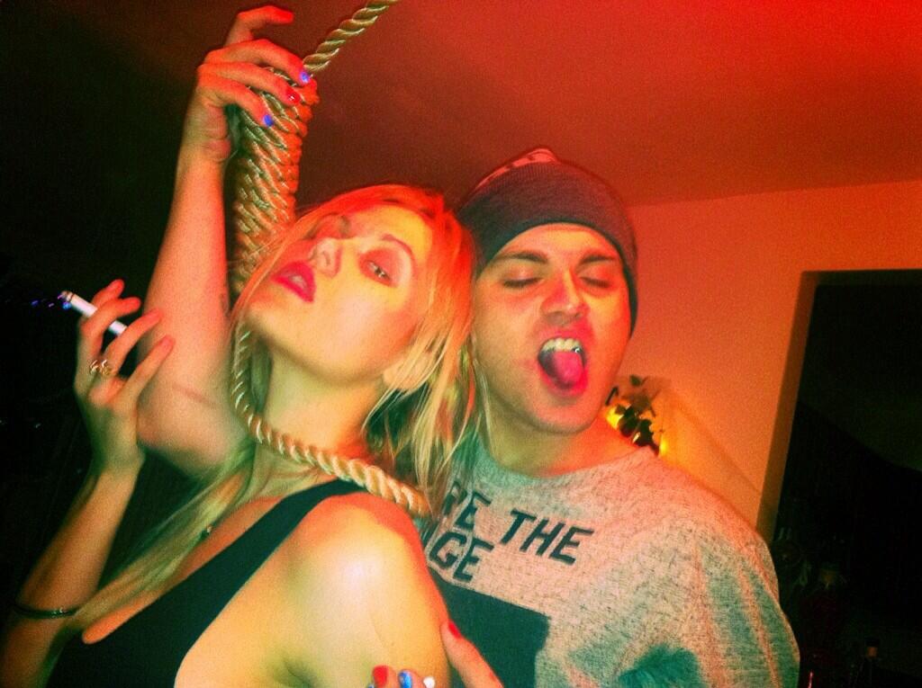 My Loves, @theThomasDekker http://t.co/Yz1sxOJmu6