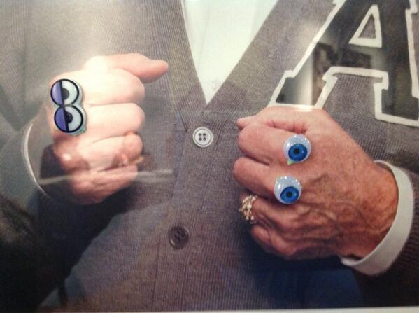 sadrobot2001's tweet image. #umslobby