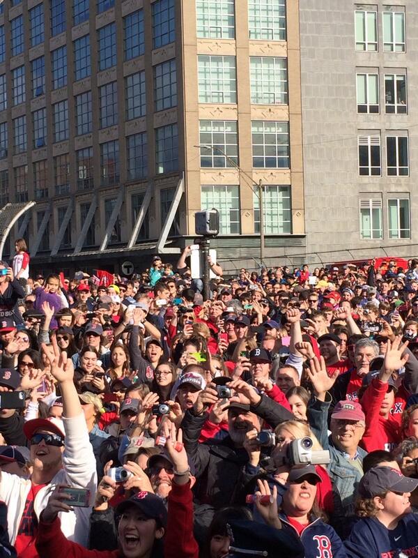 JLester34's tweet image. Insane how many fans are out here! #WorldSeriesChampions