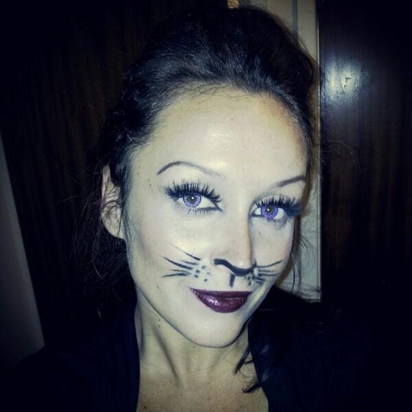 sarah_mckibbin's tweet photo. Prrrrrrr #Halloween http://t.co/aulr9u5GK3