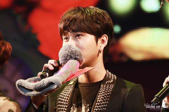 BYFKqQxCEAIMwqc.png:large