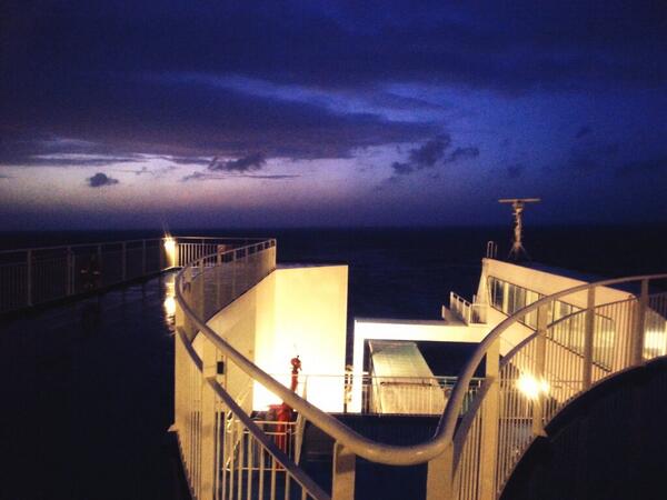 UCaselles's tweet photo. Escalofriante* http://t.co/iTxrrb139k