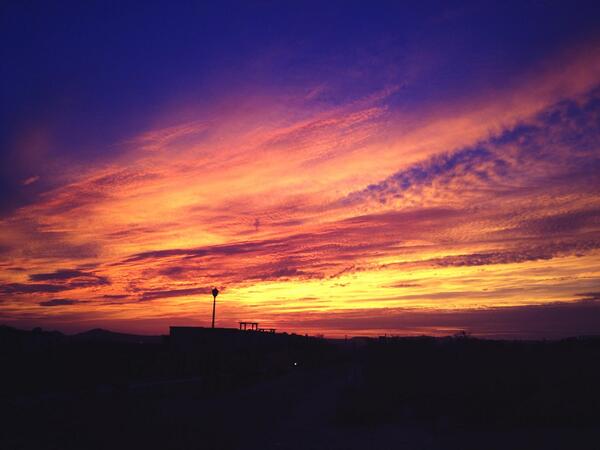 MedanoBeachCabo's tweet photo. Sunset today was just amazing! #love #cabo #sunset http://t.co/kPZVDcAmf2