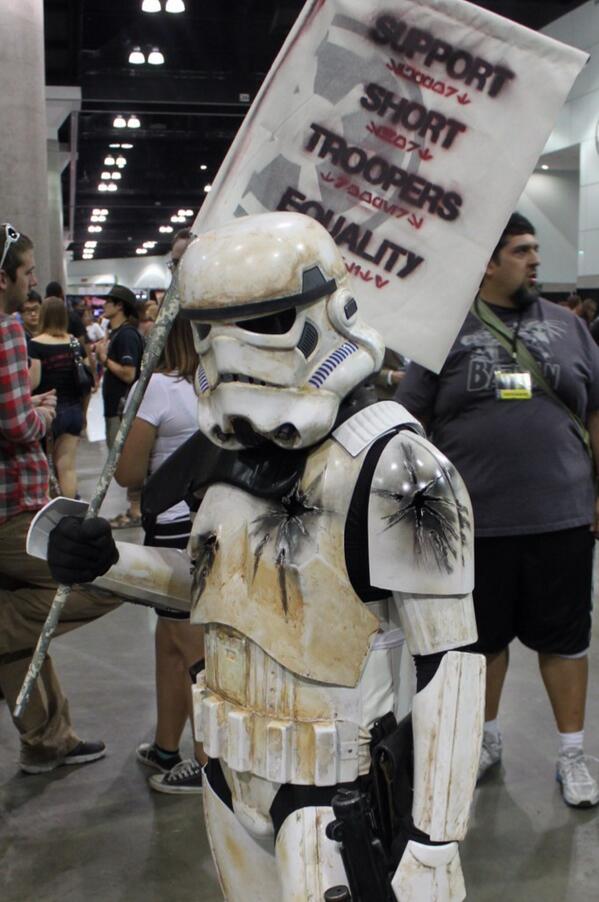 Don't call him "a little short". #Comikaze
